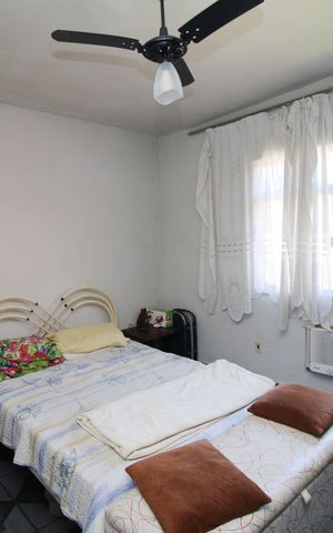 Casa à venda com 360m², 4 quartos e 3 vagasQuarto 2 - Suíte