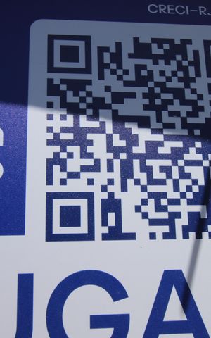 Casa à venda com 360m², 4 quartos e 3 vagasPlaca - QR code