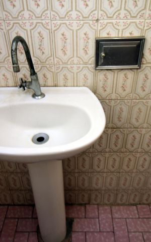 Casa à venda com 360m², 4 quartos e 3 vagasBanheiro Social