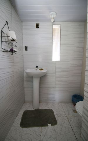 Casa à venda com 360m², 4 quartos e 3 vagasBanheiro da Suíte