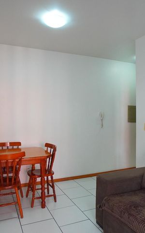 Apartamento à venda com 67m², 2 quartos e 1 vagaSala