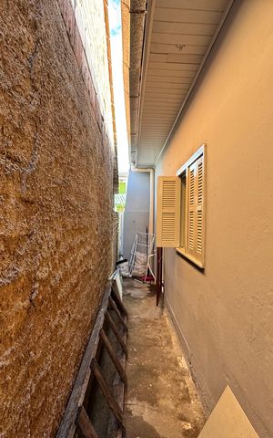 Casa à venda com 102m², 2 quartos e 1 vaga Casa à venda com 102m², 2 quartos e 1 vagaÁrea comum