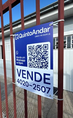 Casa à venda com 102m², 2 quartos e 1 vaga Casa à venda com 102m², 2 quartos e 1 vagaPlaquinha fachada