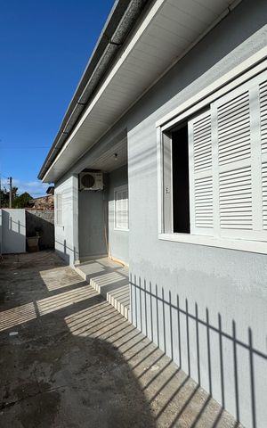 Casa à venda com 102m², 2 quartos e 1 vaga Casa à venda com 102m², 2 quartos e 1 vagaÁrea comum