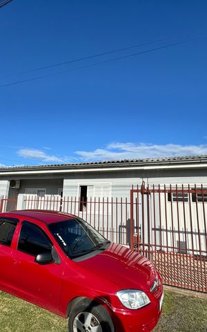Casa à venda com 102m², 2 quartos e 1 vaga Casa à venda com 102m², 2 quartos e 1 vagaPlaquinha fachada
