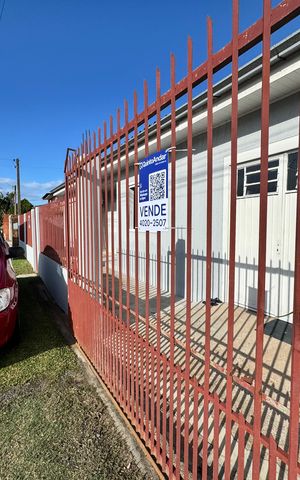 Casa à venda com 102m², 2 quartos e 1 vaga Casa à venda com 102m², 2 quartos e 1 vagaPlaquinha fachada