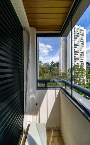 Apartamento para alugar com 168m², 3 quartos e 3 vagas Apartamento para alugar com 168m², 3 quartos e 3 vagasVaranda do Quarto 3