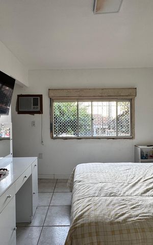 Casa à venda com 110m², 4 quartos e 5 vagas Casa à venda com 110m², 4 quartos e 5 vagasQuarto 2
