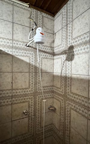 Casa à venda com 110m², 4 quartos e 5 vagas Casa à venda com 110m², 4 quartos e 5 vagasBanheiro