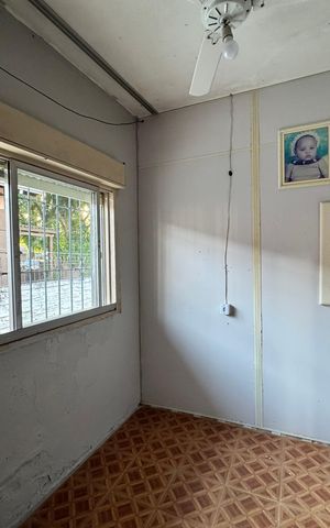 Casa à venda com 110m², 4 quartos e 5 vagas Casa à venda com 110m², 4 quartos e 5 vagasQuarto 3