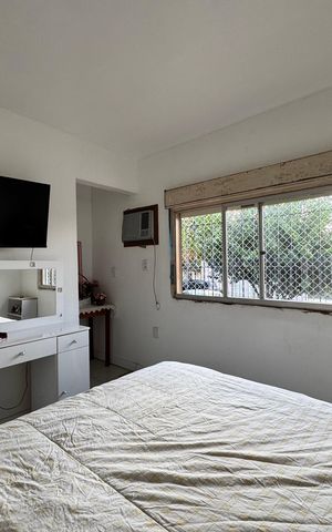 Casa à venda com 110m², 4 quartos e 5 vagas Casa à venda com 110m², 4 quartos e 5 vagasQuarto 2