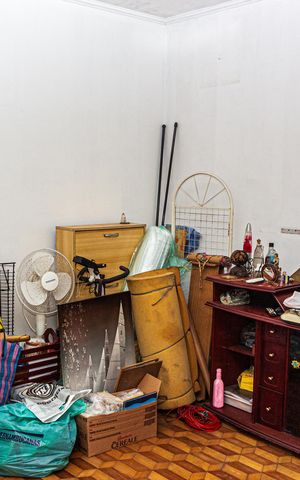 Casa à venda com 126m², 3 quartos e sem vaga Casa à venda com 126m², 3 quartos e sem vagaSala