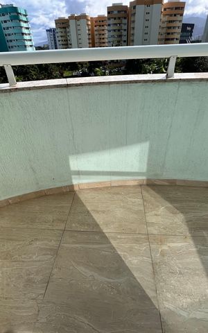 Apartamento à venda com 77m², 2 quartos e sem vaga Apartamento à venda com 77m², 2 quartos e sem vagaVaranda - Suíte