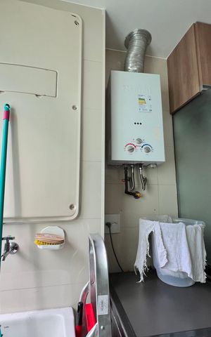 Apartamento à venda com 77m², 2 quartos e sem vaga Apartamento à venda com 77m², 2 quartos e sem vagaÁrea de Serviço