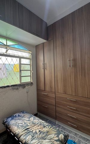 Casa à venda com 350m², 8 quartos e 2 vagas Casa à venda com 350m², 8 quartos e 2 vagasCloset - Quarto 1 - suíte master