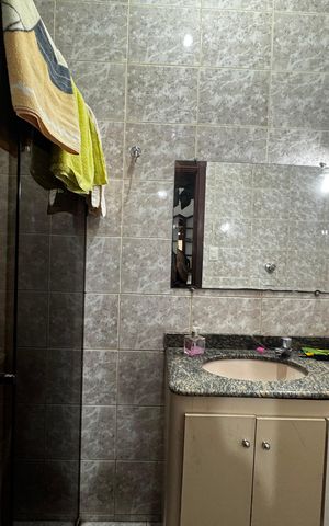 Casa à venda com 350m², 8 quartos e 2 vagas Casa à venda com 350m², 8 quartos e 2 vagasBanheiro 2 - suíte 2