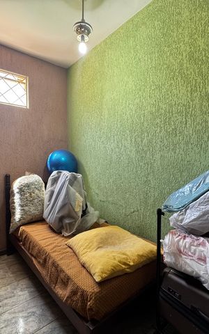 Casa à venda com 350m², 8 quartos e 2 vagas Casa à venda com 350m², 8 quartos e 2 vagasQuarto 3