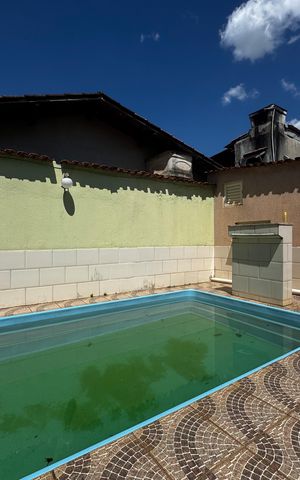Casa à venda com 350m², 8 quartos e 2 vagas Casa à venda com 350m², 8 quartos e 2 vagasÁrea de lazer - Piscina