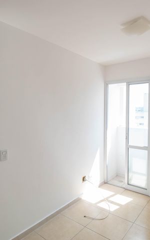 Apartamento à venda com 43m², 2 quartos e 1 vaga Apartamento à venda com 43m², 2 quartos e 1 vagaSala