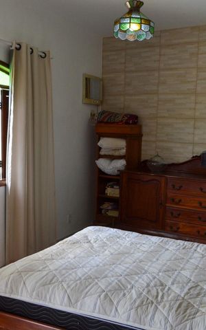 Casa à venda com 310m², 5 quartos e 4 vagas Casa à venda com 310m², 5 quartos e 4 vagasSuíte - Edicula