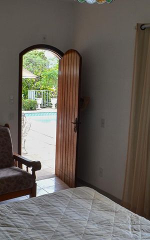 Casa à venda com 310m², 5 quartos e 4 vagas Casa à venda com 310m², 5 quartos e 4 vagasSuíte - Edicula