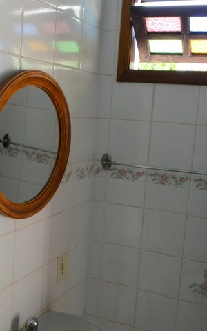 Casa à venda com 310m², 5 quartos e 4 vagas Casa à venda com 310m², 5 quartos e 4 vagasBanheiro da Área Gourmet