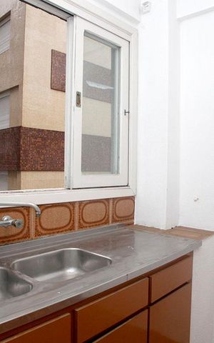 Apartamento à venda com 93m², 2 quartos e 2 vagasCozinha