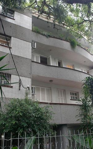 Apartamento à venda com 93m², 2 quartos e 2 vagasFachada