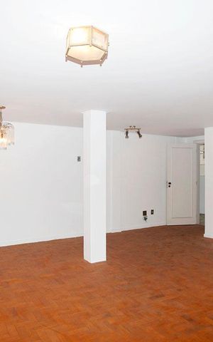 Apartamento à venda com 93m², 2 quartos e 2 vagasSala
