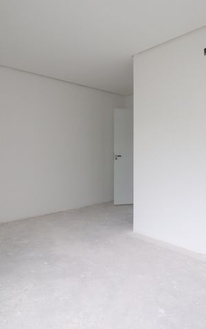 Casa de condomínio à venda com 131m², 3 quartos e 2 vagasSuíte