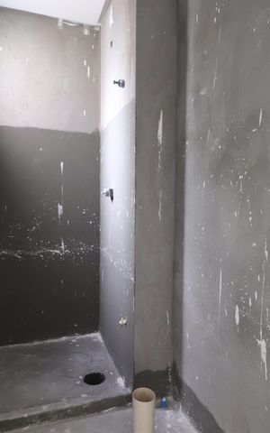 Casa de condomínio à venda com 131m², 3 quartos e 2 vagasBanheiro Suíte
