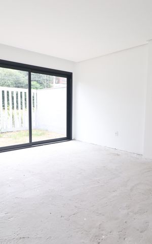 Casa de condomínio à venda com 131m², 3 quartos e 2 vagasSala/Cozinha