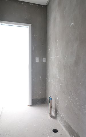 Casa de condomínio à venda com 131m², 3 quartos e 2 vagasBanheiro