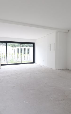 Casa de condomínio à venda com 131m², 3 quartos e 2 vagasSala/Cozinha