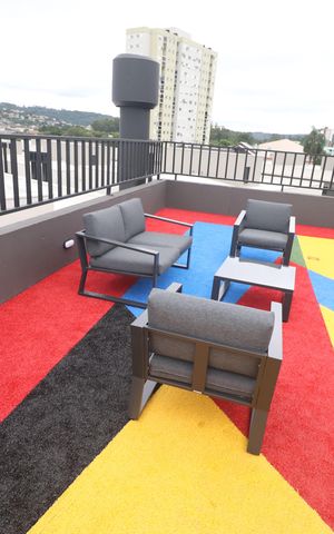 Casa de condomínio à venda com 131m², 3 quartos e 2 vagasÁrea comum - Playground