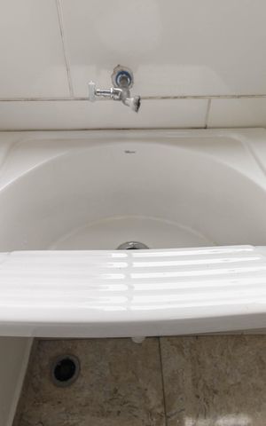 Apartamento à venda com 42m², 2 quartos e 1 vaga Apartamento à venda com 42m², 2 quartos e 1 vagaÁrea de Serviço