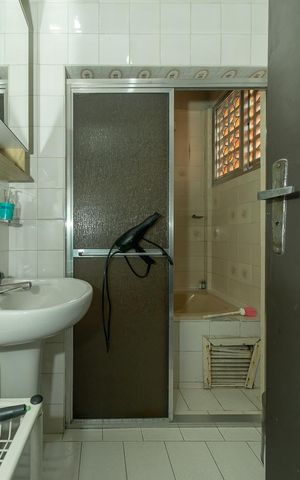 Apartamento à venda com 350m², 5 quartos e 12 vagasBanheiro da Suíte 2