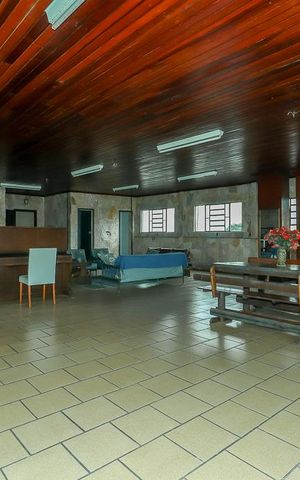 Apartamento à venda com 350m², 5 quartos e 12 vagasÁrea comum - Salão de Festas