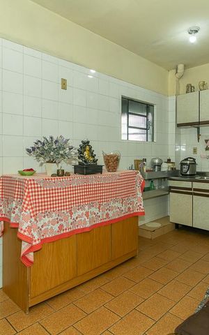 Apartamento à venda com 350m², 5 quartos e 12 vagasCozinha