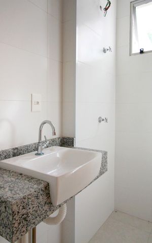Apartamento à venda com 62m², 2 quartos e 2 vagasBanheiro