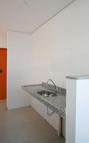 Apartamento à venda com 62m², 2 quartos e 2 vagasCozinha