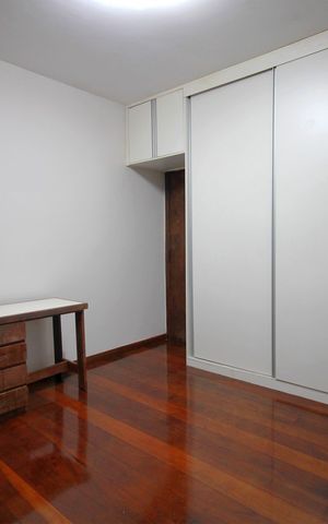 Casa à venda com 4500m², 5 quartos e 4 vagasQuarto 2