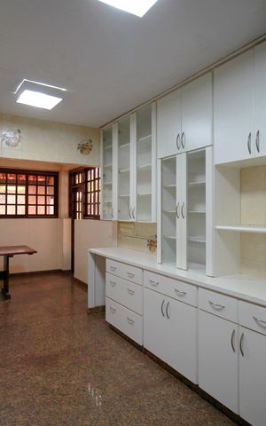 Casa à venda com 4500m², 5 quartos e 4 vagasCozinha