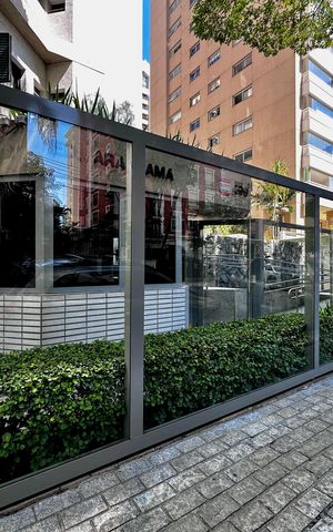 Apartamento à venda com 170m², 4 quartos e 3 vagas Apartamento à venda com 170m², 4 quartos e 3 vagasFachada