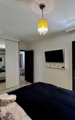 Apartamento à venda com 170m², 4 quartos e 3 vagas Apartamento à venda com 170m², 4 quartos e 3 vagasSuíte 1