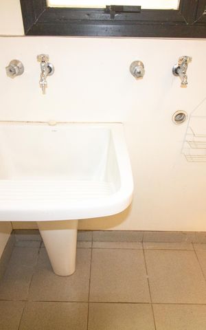 Apartamento para alugar com 170m², 4 quartos e 3 vagas Apartamento para alugar com 170m², 4 quartos e 3 vagasÁrea de Serviço