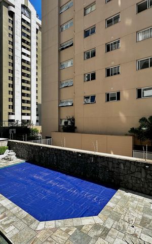 Apartamento à venda com 170m², 4 quartos e 3 vagas Apartamento à venda com 170m², 4 quartos e 3 vagasVista Sacada