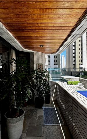 Apartamento à venda com 170m², 4 quartos e 3 vagas Apartamento à venda com 170m², 4 quartos e 3 vagasSacada