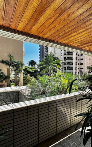Apartamento à venda com 170m², 4 quartos e 3 vagas Apartamento à venda com 170m², 4 quartos e 3 vagasSacada