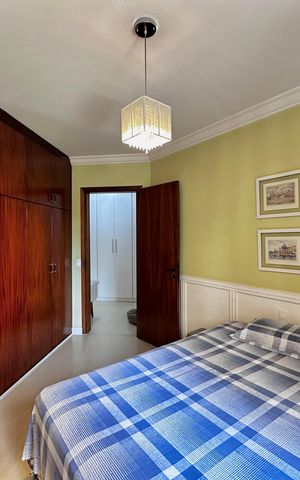 Apartamento à venda com 170m², 4 quartos e 3 vagas Apartamento à venda com 170m², 4 quartos e 3 vagasSuíte 3